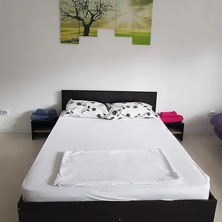 Apartment In The Centre Of Bucharest Bukareszt