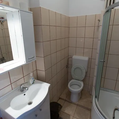 Apartment In The Centre Of Bucharest *